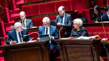 « Aide à mourir » : les enjeux cruciaux de la proposition de loi en 6 questions