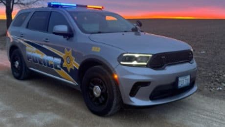 Teen gunman dead after taking family members hostage in Illinois