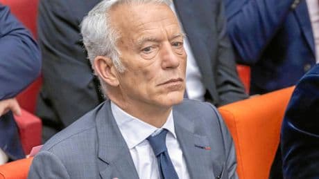Büokratieabbau | Frankreich: »Vereinfachung« statt Arbeitsrecht und Umweltschutz