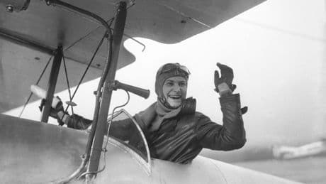 Reine de la voltige et militante des droits des femmes : Hélène Boucher, l’intrépide de l’aviation française