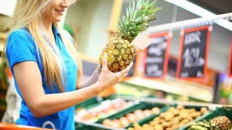 Shopper in fruit and veg aisle left gobsmacked by unusual discovery
