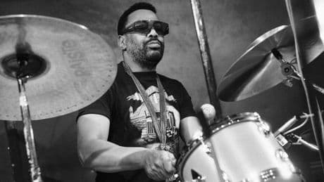 Louis Moholo, flamboyant batteur sud-africain, est mort