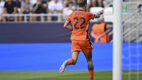 LIVE: Jong Oranje verdubbelt voorsprong tegen Jong Oekraïne; kwartfinale EK in zicht