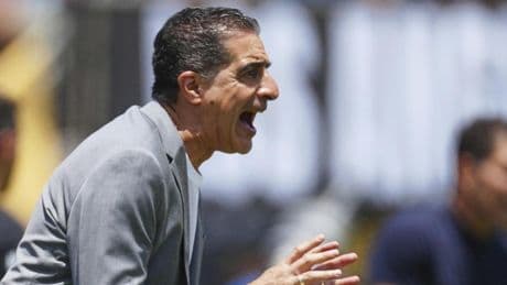 "No podemos dormirnos en los laureles por haber ganado al PSG"