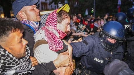 „Freiheit für Daniela Klette“ und Pro-Palästina-Proteste – so verlief der 1. Mai