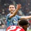 Ajax-middenvelder Van den Boomen na rugoperatie maanden aan de kant