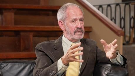 José Luis Marín, psiquiatra: “La felicidad es como el serrín en la fábrica de muebles. Tú los haces y luego encuentras el serrín, que lo vendes”