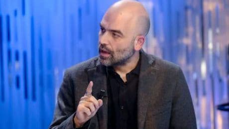 “La peggiore destra”. Saviano insulta Meloni: ecco l’ultimo attacco