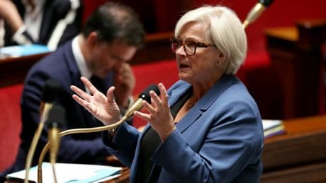 Fin de vie: la ministre de la Santé face aux professionnels des soins palliatifs