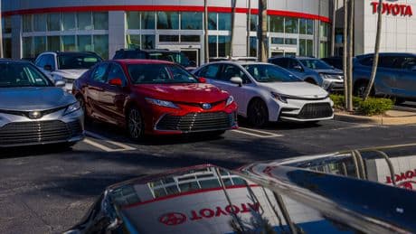 Republicans Propose a New Way to Scrap Fuel Economy Rules: No Fines