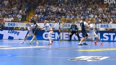 Zittersieg in Lemgo! Magdeburg bleibt Füchsen auf den Fersen – Die Highlights im Video