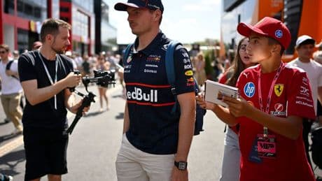 Handtuch geworfen: Verstappen kassiert Verwarnung