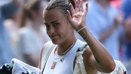 Sabalenka explota tras su derrota en Wimbledon: &quot;Tengo una relación de odio con el torneo, ojalá cambie&quot;