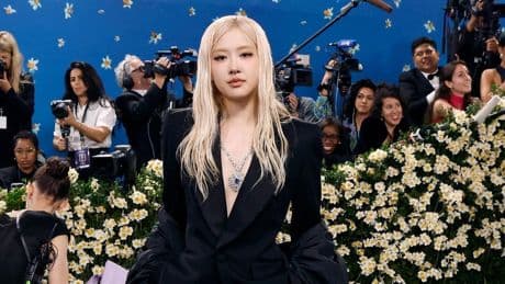 Rosé Ties BTS For An All-Time Record — Again