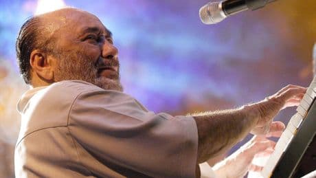‘Pianoleeuw’ Eddie Palmieri, eerste latino die een Grammy won, op 88-jarige leeftijd overleden