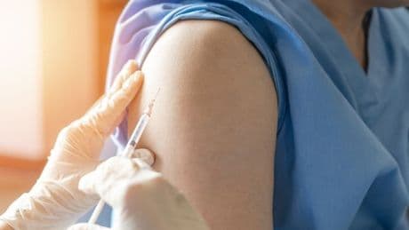 Brits issued important UK health alert to avoid 'ruining holiday'