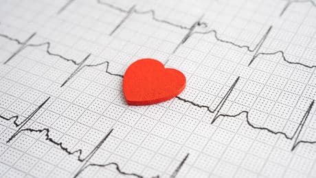Kalp krizi yaşı düşüyor mu? Çocuklarda ritim bozukluğu kalp krizini tetikliyor