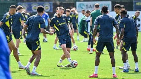 Fenerbahçe'nin Feyenoord maçı kamp kadrosu belli oldu!
