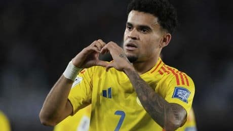 Luis Díaz, el objetivo del Barça, marca un golazo en el empate de Colombia ante Argentina