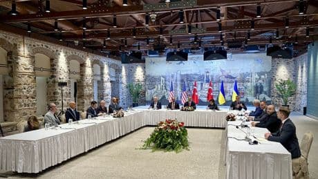 Rusia y Ucrania concluyen sin grandes avances su primera cumbre