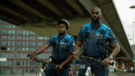 Nederland scoort op de streamers: tientallen miljoenen kijkers voor Jandino en thriller over Apple Store