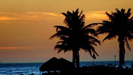 Sparen beim Urlaub: Lohnt sich das Buchen einer Reise im Ausland?