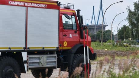 Weltkriegsfolgen: Blindgänger an Köhlbrandbrücke entschärft