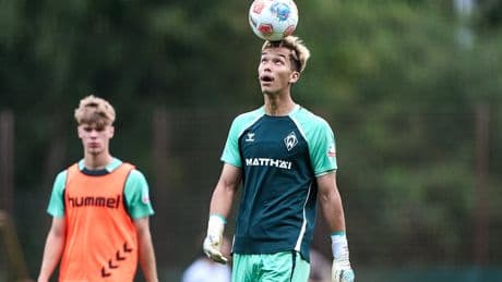 Nr. 1-Entscheidung gefallen - Pokal-Frust für Werder-Keeper Backhaus