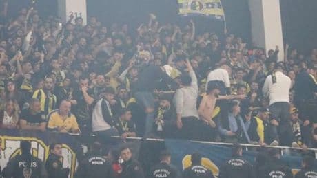 Basketbol final serisinde deplasman seyircisi yok!