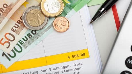 Nur wenige Kunden fordern überhöhte Kontogebühren zurück