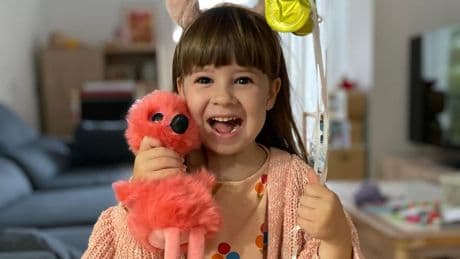 Lo que Eiko nos revela sobre el reuma infantil, una enfermedad desconocida