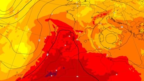 La atmósfera se ha quedado atascada en una "generadora de calor extremo" sobre España. Eso significa algo: un verano duro