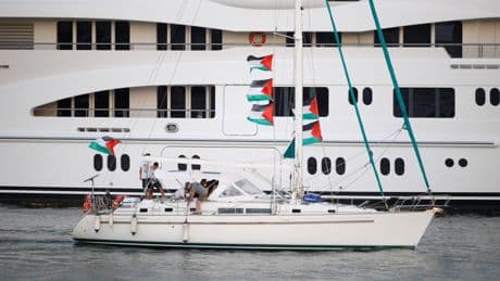 Siete embarcaciones de la flotilla hacen parada técnica en Baleares por problemas mecánicos