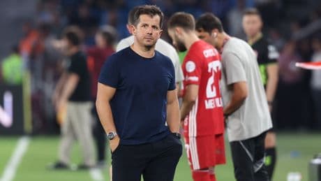 Emre Belözoğlu'na doğum gününde sürpriz