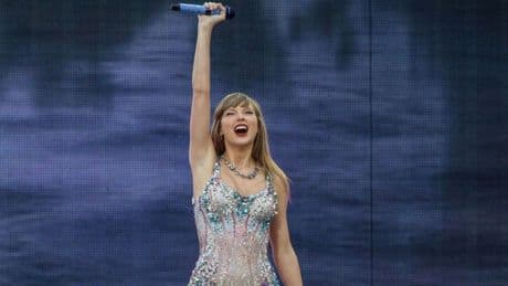 Super Bowl mit Taylor Swift?: NFL lädt Popstar zur Halbzeit-Show ein