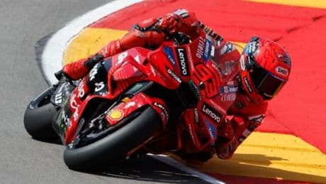 <p>Marc Marquez fa il vuoto e si prende la Sprint di Aragon! Male Bagnaia</p>