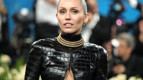 Miley Cyrus says getting older changed how she sees her parents