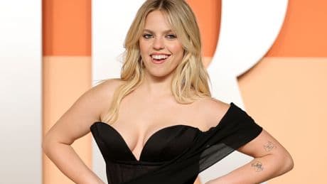 Reneé Rapp appears to shade Sex Lives of College Girls after leaving to focus on music