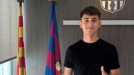 El Barça se asegura la continuidad del portero Gerard Valls en su salto a juvenil