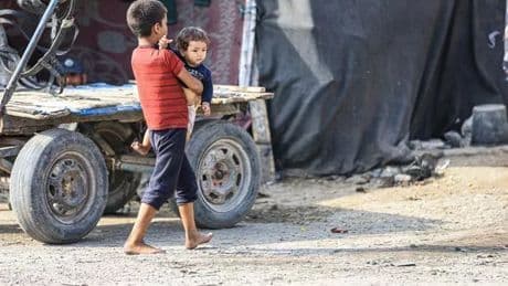 Sick and injured children from Gaza to be evacuated to UK for NHS care