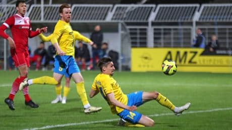 Irre Aktion bei Kultklub - Lok Leipzig macht Gras zu Geld
