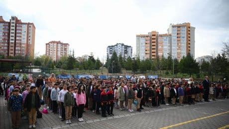 Branş dağılımı eğitimin yönünü gösteriyor: Din kültürü zirvede, bilim ve sanat göz ardı ediliyor