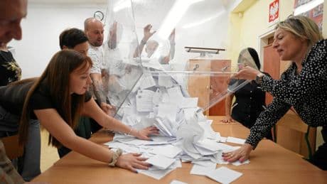 Auszählung von Polens Präsidentenwahl: Ist Nawrocki der rechtmäßige Sieger?