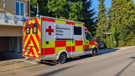 München: Schüler fällt wegen einer Zigarette aus dem zweitem Stock