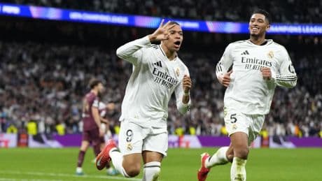 Mbappé gana casi 3 millones de euros al año con 'fake followers' en Instagram