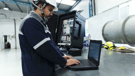 Lohnschub oder Jobverlust?: Künstliche Intelligenz spaltet den Arbeitsmarkt