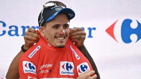 David Gaudu nouveau porteur du maillot rouge de leader de la Vuelta