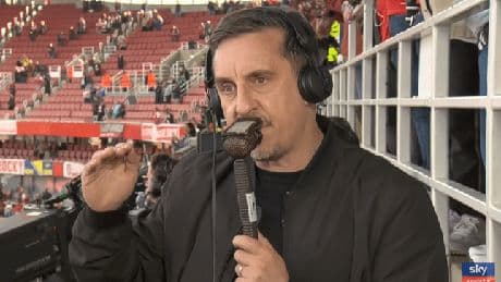 Gary Neville makes final Premier League top-five prediction with Chelsea missing out