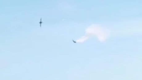 Angriff auf ukrainische Stellungen: Russischer Su-25-Kampfjet schießt eigenen "Wingman" ab