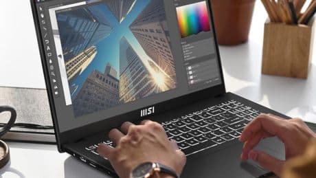 Uno de los portátiles más equilibrados del año sigue rebajado en Amazon: ideal para trabajar o estudiar